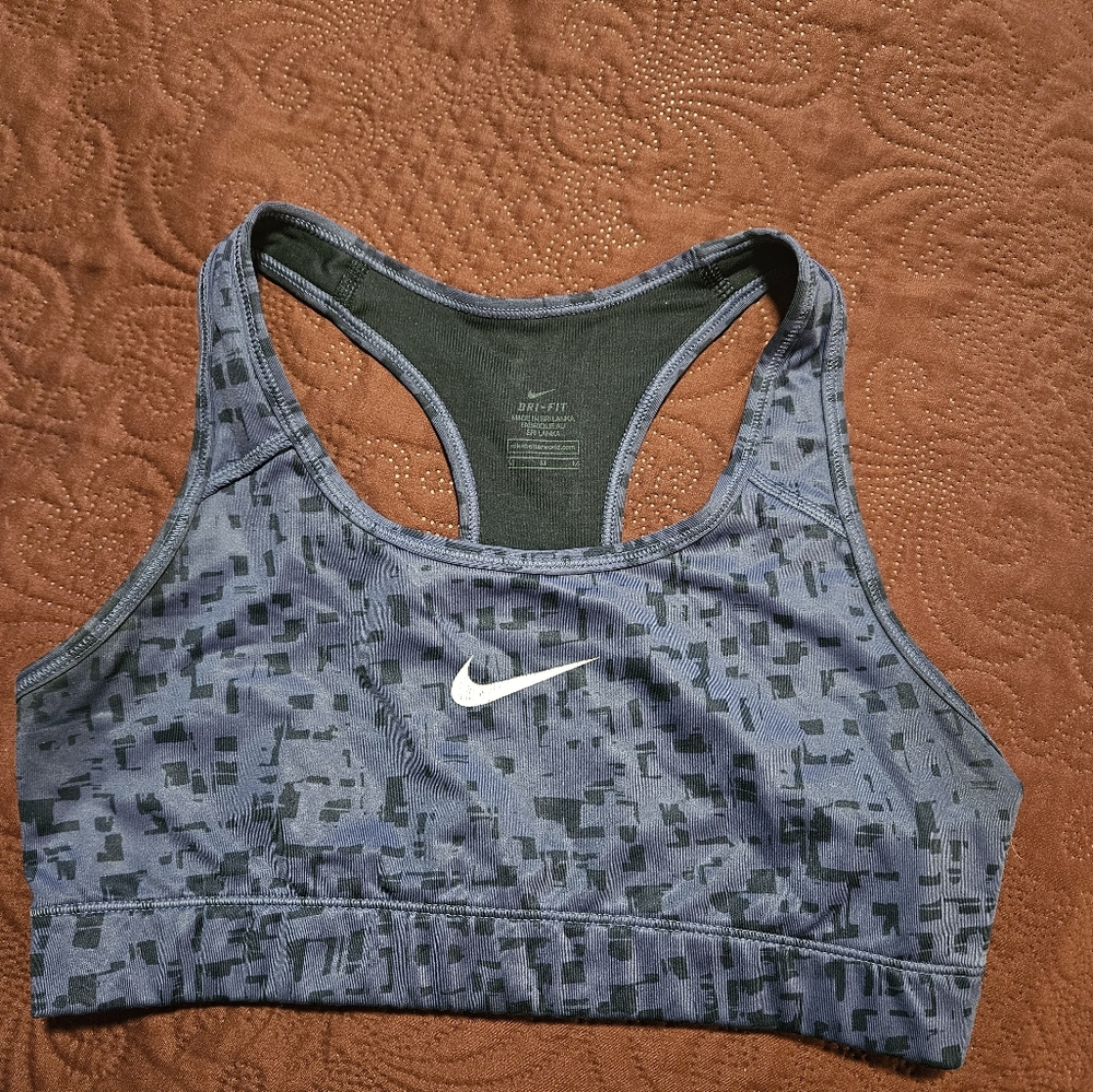 Nike Dri-fit Sports Bra - Size Medium